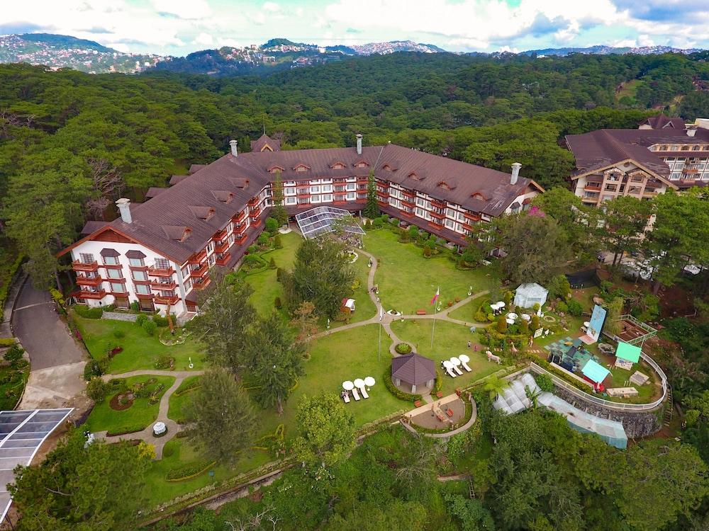 Отель The Manor At Camp John Hay Багио Экстерьер фото